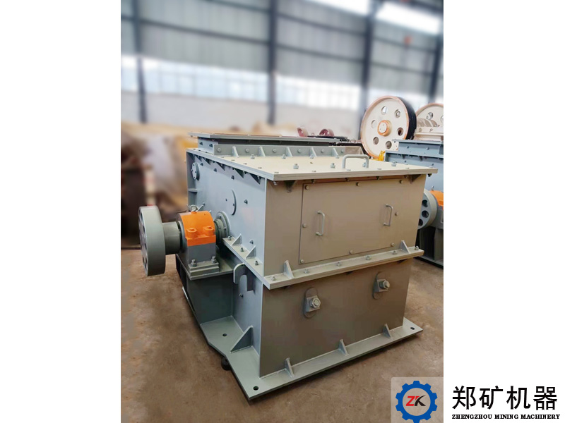 蘭州環(huán)錘式破碎機(jī)設(shè)備項目